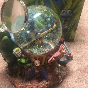 Disney Bugs Life Snow globe